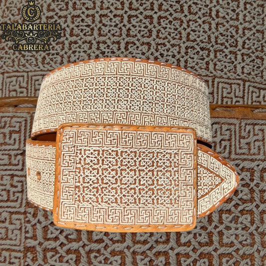 Cinturón Piteado, Diseño Cadeneado