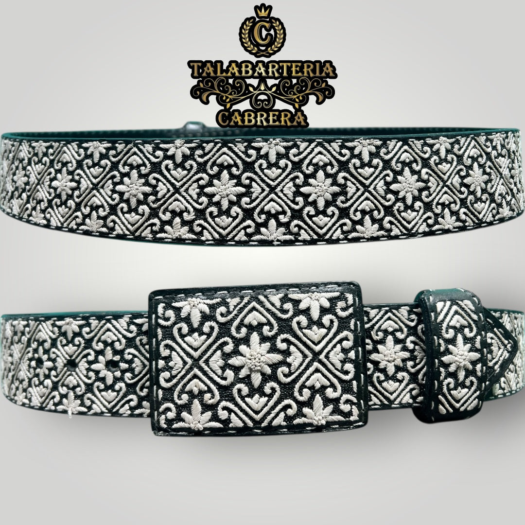 Cinturón Piteado, Diseño Corazones