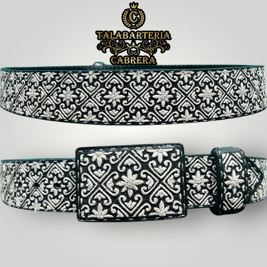 Cinturón Piteado, Diseño Corazones