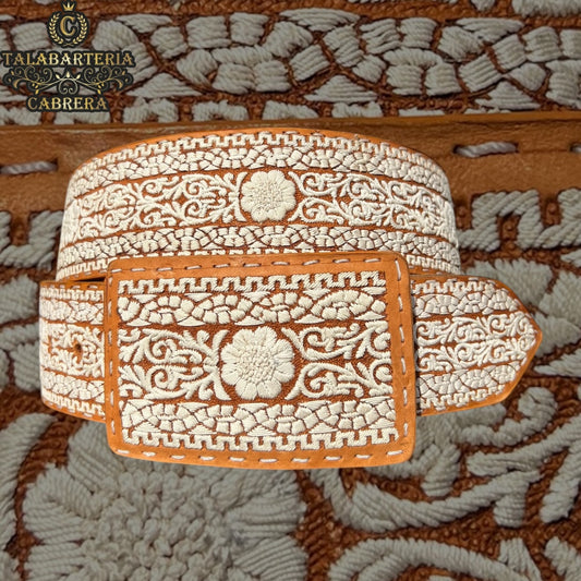 Cinturón Piteado, Diseño Vivoreado con Flor